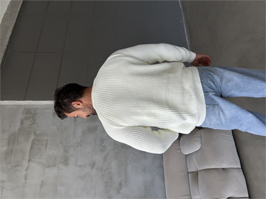 Beyaz Bisiklet Yaka Basic Reglan Kazak SNZ 7235