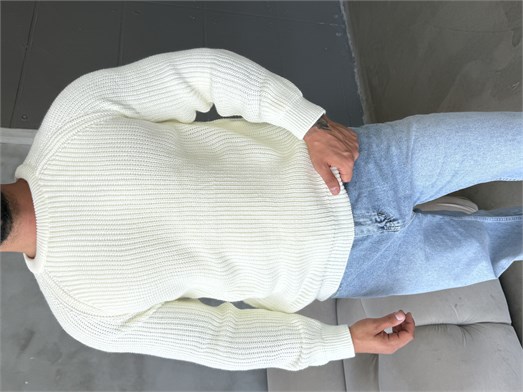 Beyaz Bisiklet Yaka Basic Reglan Kazak SNZ 7235