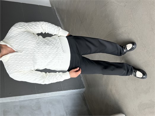Ekru Saç Örgü Yarım Zip Triko TB
