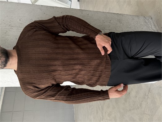 Kahve Şardonlu Dikey Şerit Fit Kazak SNZ 7294
