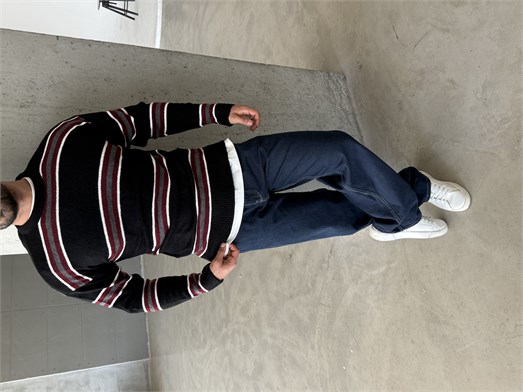 Siyah Çizgili Boxy Fit Pamuk Kazak SNZ