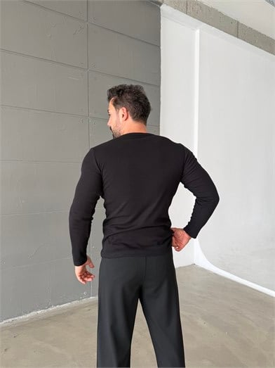 Siyah Henley Yaka Uzun Kol SC 10