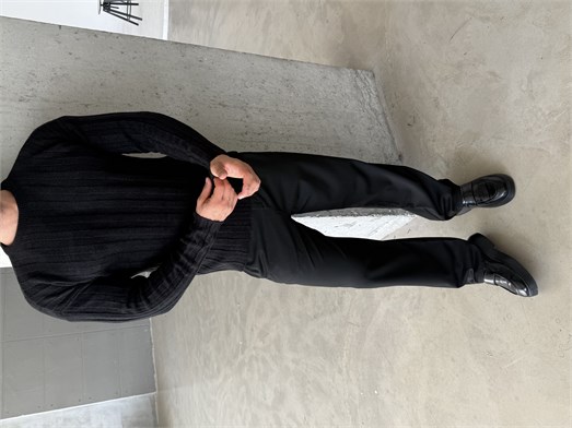 Siyah Şardonlu Dikey Şerit Fit Kazak SNZ 7294
