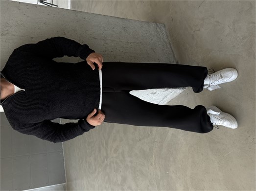 Siyah Yarım Zip Şardonlu Pamuk Teddy Boxy Fit Kazak AU