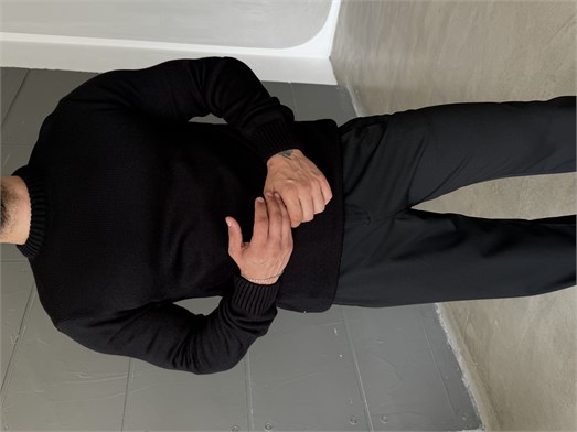 Siyah Bisiklet Yaka Basic Oversize Kazak TB