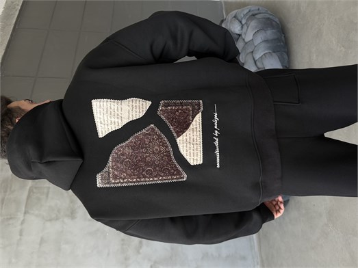 Siyah Compak 3 İplik Halı Desenli Boxy Hoodie PLZ 27004