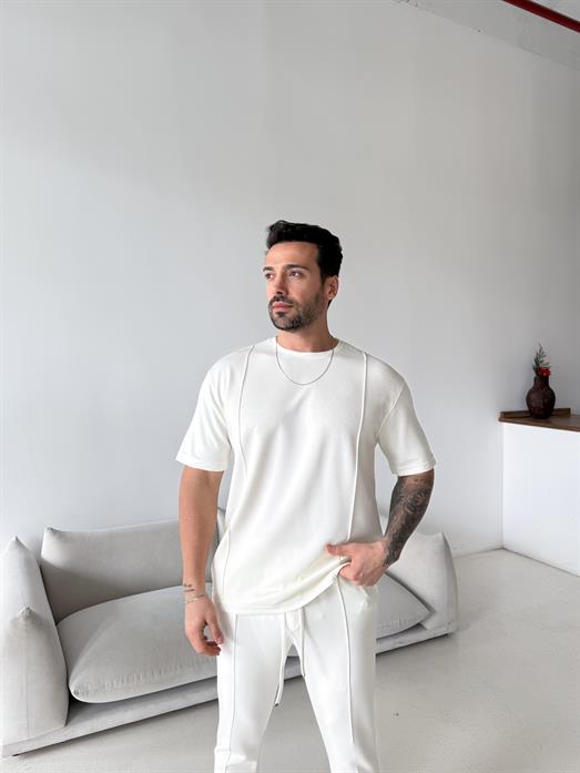 Beyaz Çimalı Oysho Regular Fit Tişört LNS 37099