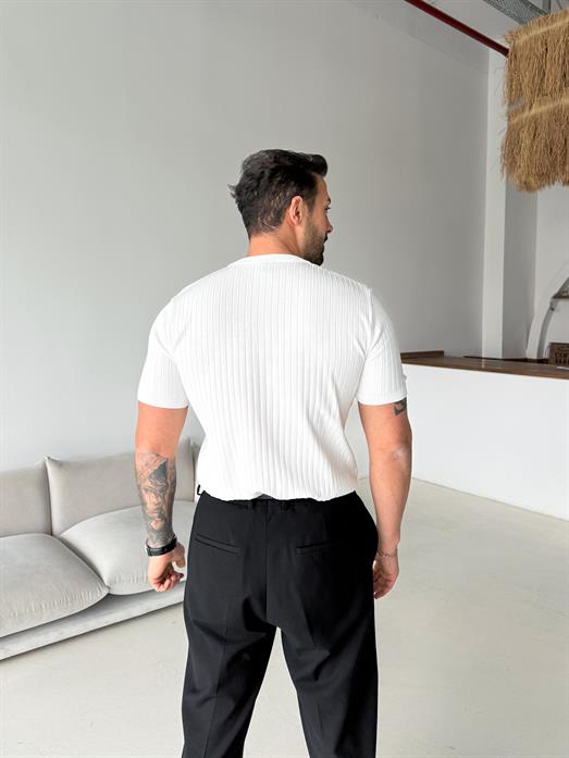 Beyaz Fitilli Fermuarlı Bisiklet Yaka Triko TK