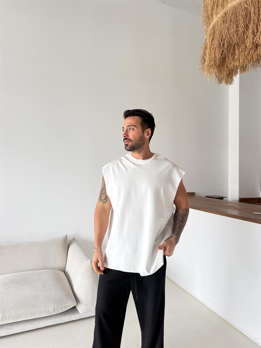 Beyaz Sıfır Kol Oversize Compak Atlet VMS V70-56