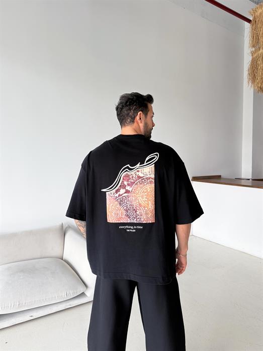 Siyah Fırçalı Yarım Sarı patchli Tişört PLZ 26158