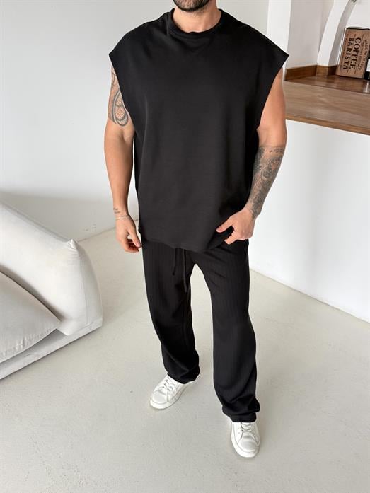 Siyah Sıfır Kol Oversize Compak Atlet VMS V70-56