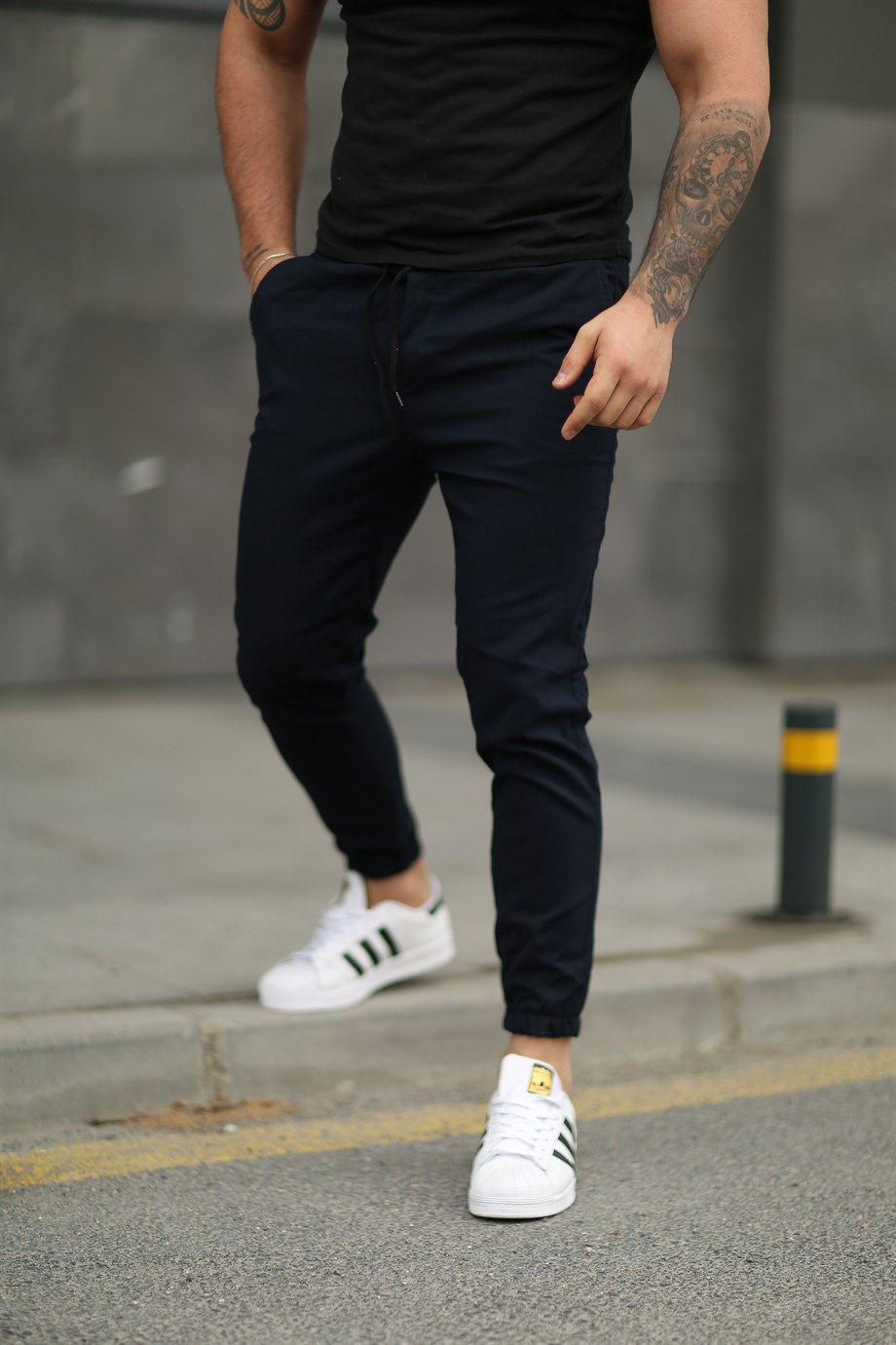 EŞOFMAN ALTILacivert Kelepçe Paça Kumaş Jogger ZM