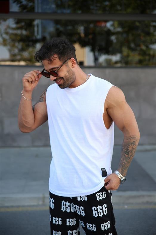 GÖMLEKBeyaz Siyah Sıfır Kol Oversize SC