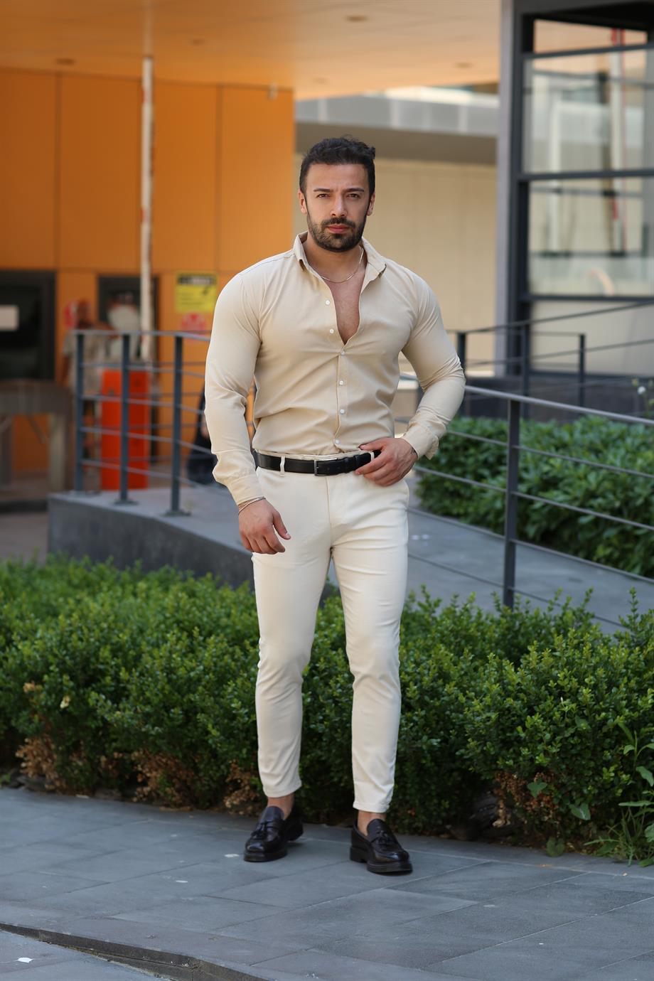 KOMBİNKrem Klasik Gömlek, Açık Bej Slim Fir Kumaş Pantolon Kombin