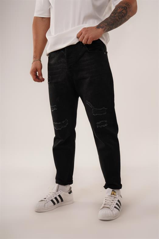 KOT PANTOLONStandart Siyah Dizleri Yırtık Boyfriend  Kot Pantolon 2024