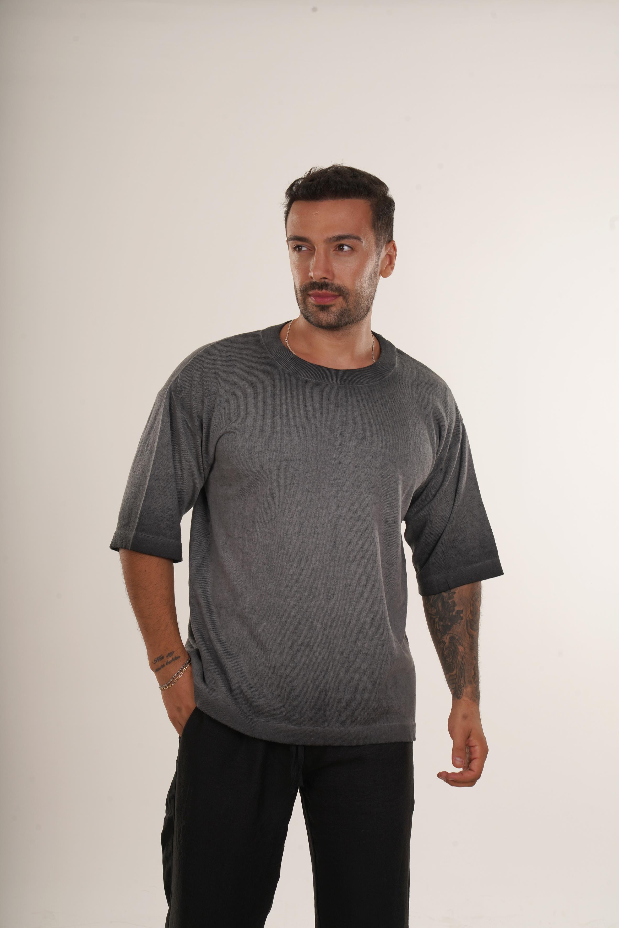 OVERSİZE T-SHİRTSiyah Gölgeli Bisiklet Yaka Triko Oversize T-SHİRT VMS 40912