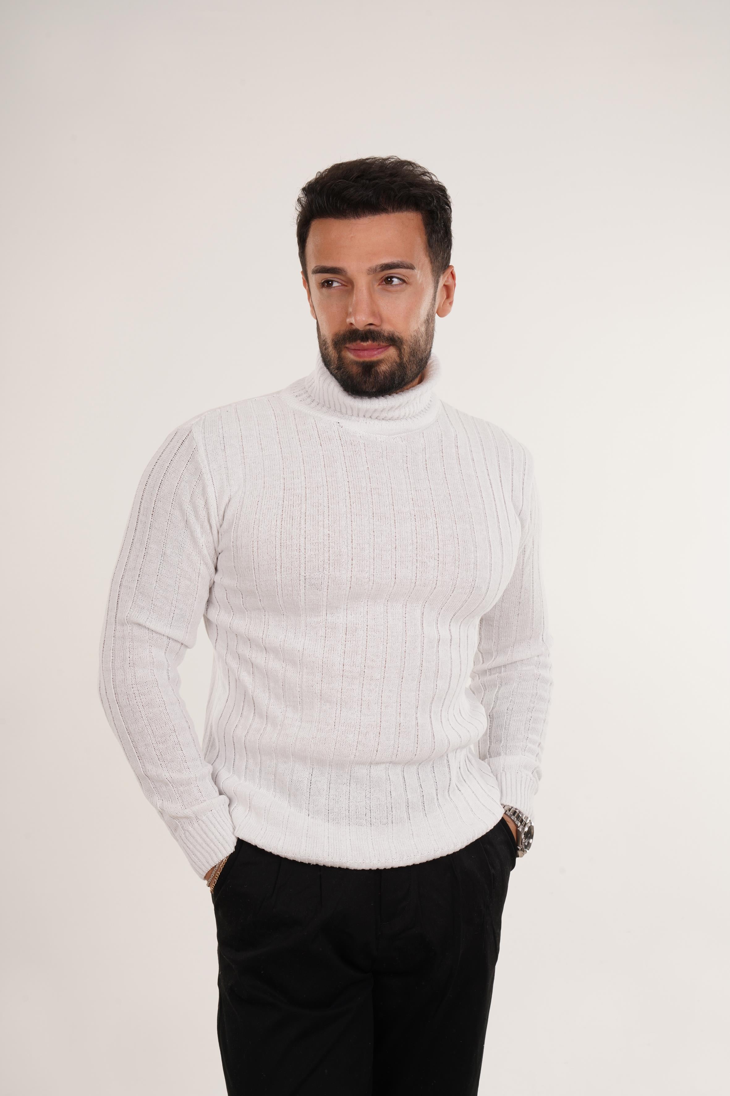SweatBeyaz Örme Boğazlı Kazak