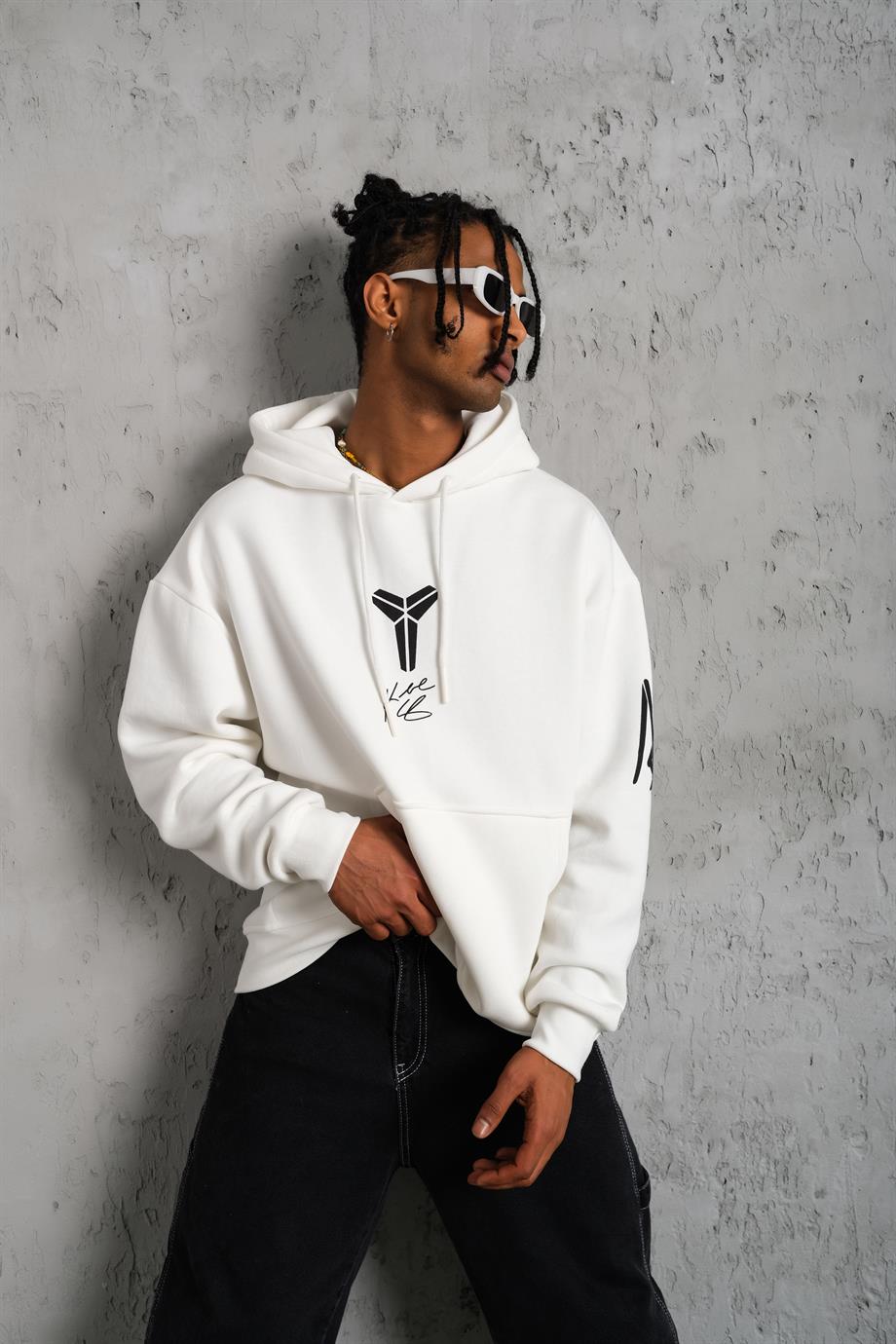 Beyaz KOBE Peçli Baskılı 3 İplik Oversize Kapşonlu Sweatshirt PLZ-37