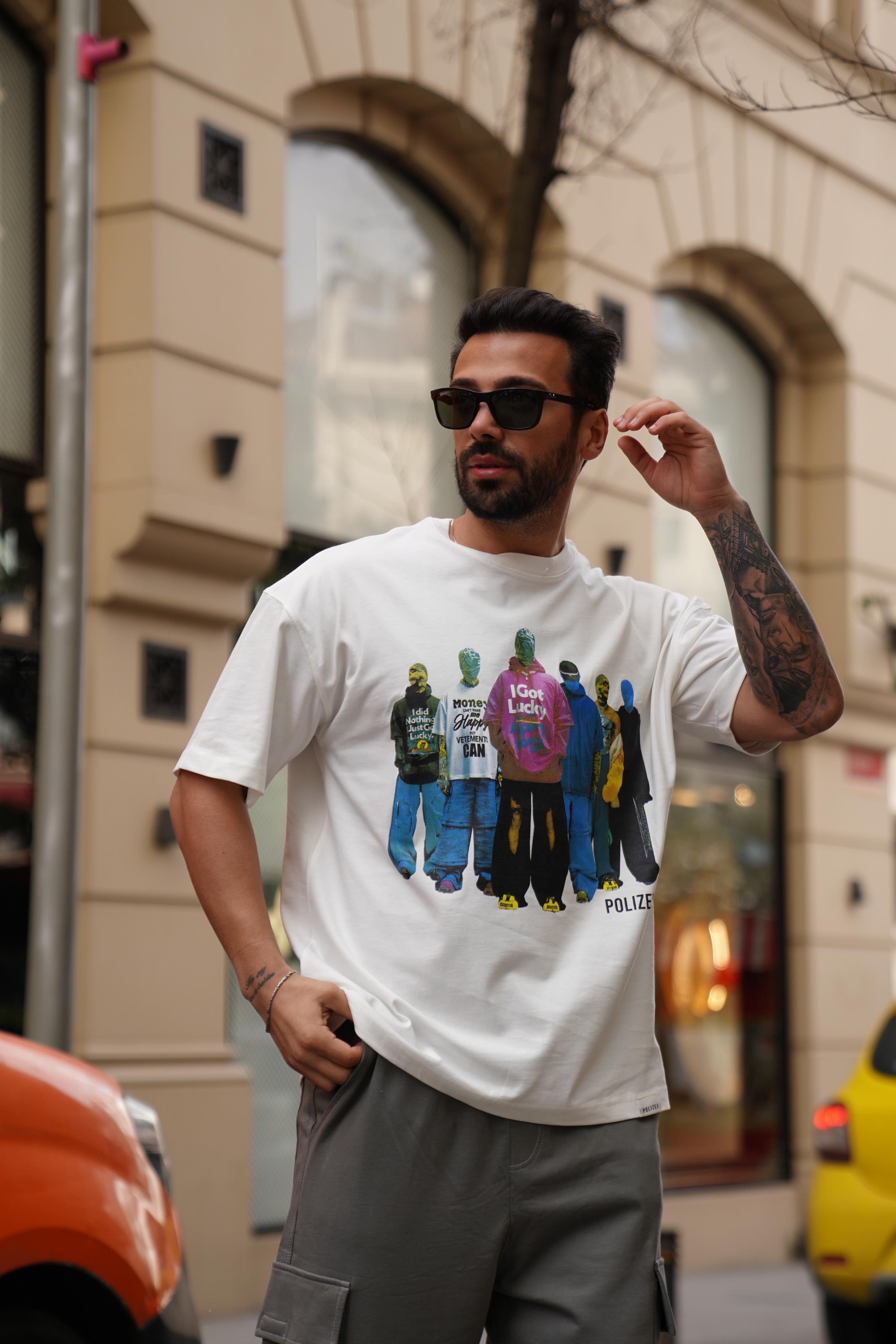 T-SHİRTBeyaz 2 İplik Renkli Manken Baskılı Oversize T-Shirt MHL