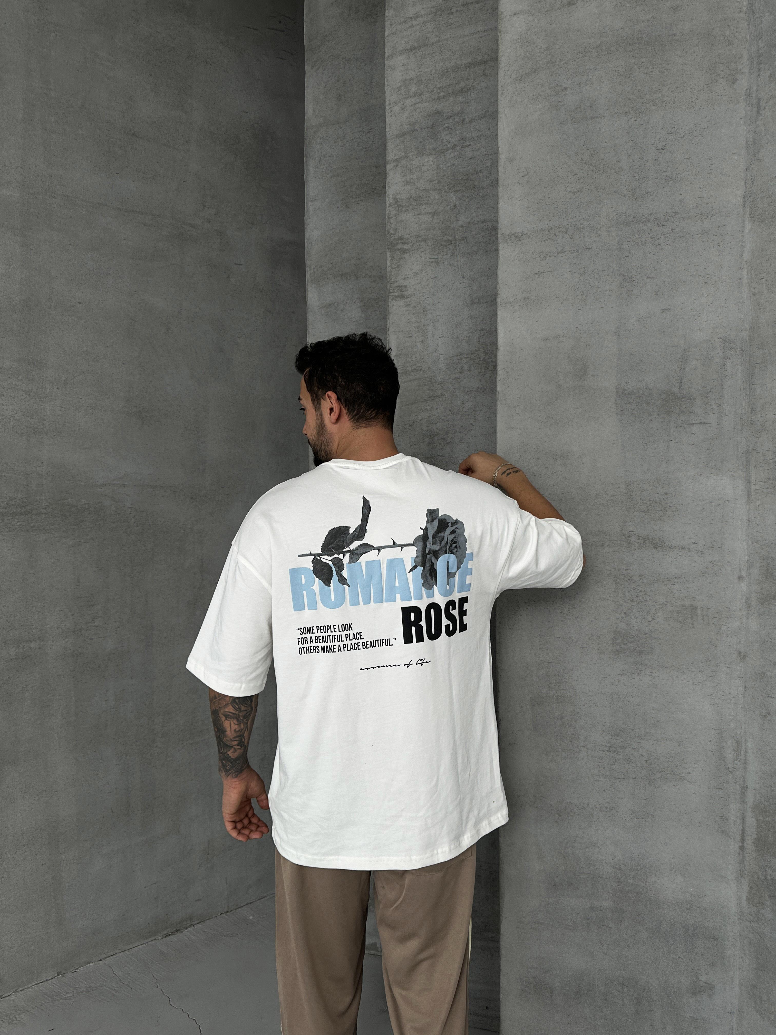 T-SHİRTBeyaz Sırt Rose Baskılı Oversize T-SHİRT 70102