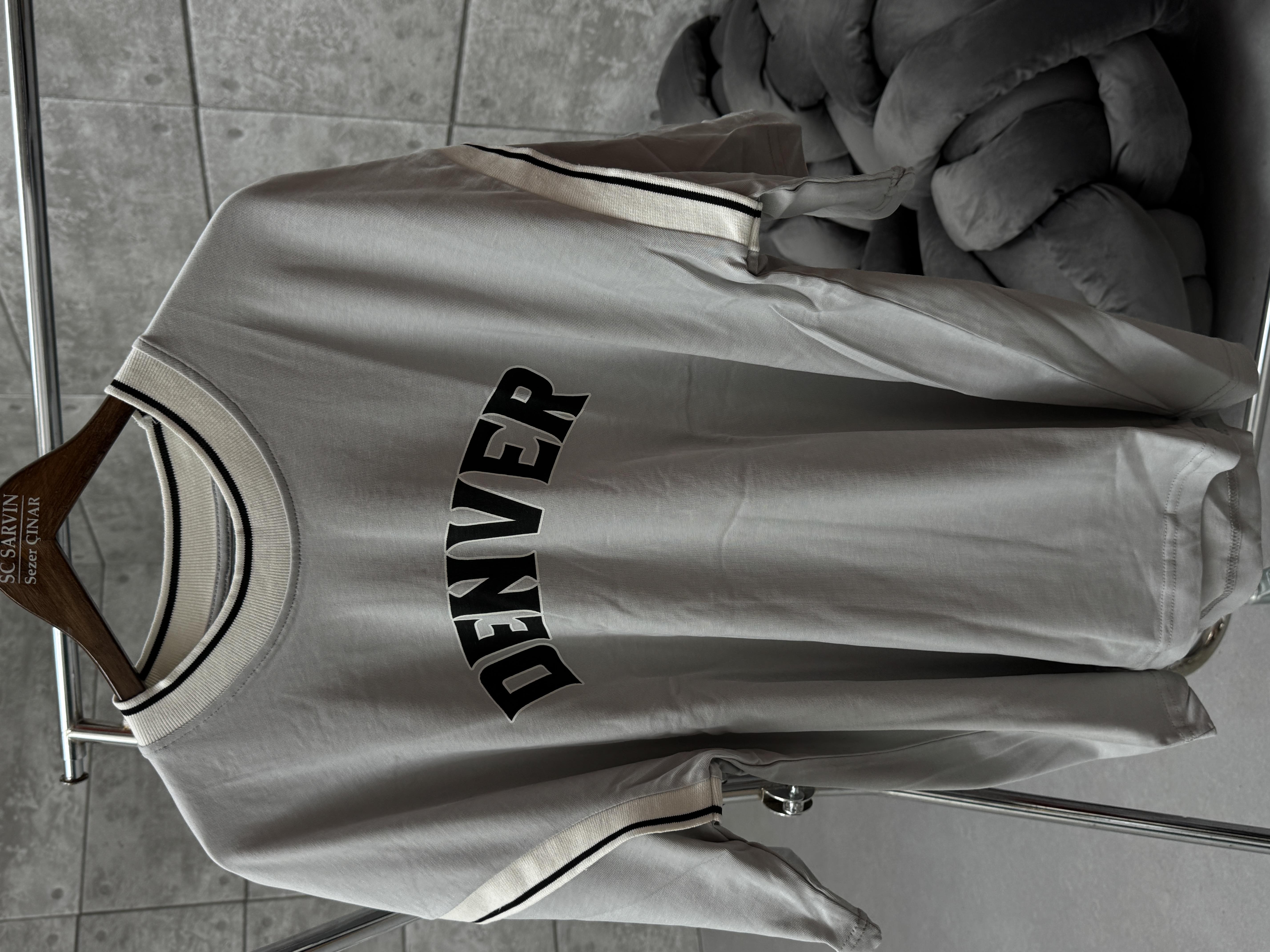 T-SHİRTBoyamagri Denver Baskılı Parçalı Oversize T-SHIRT PNC