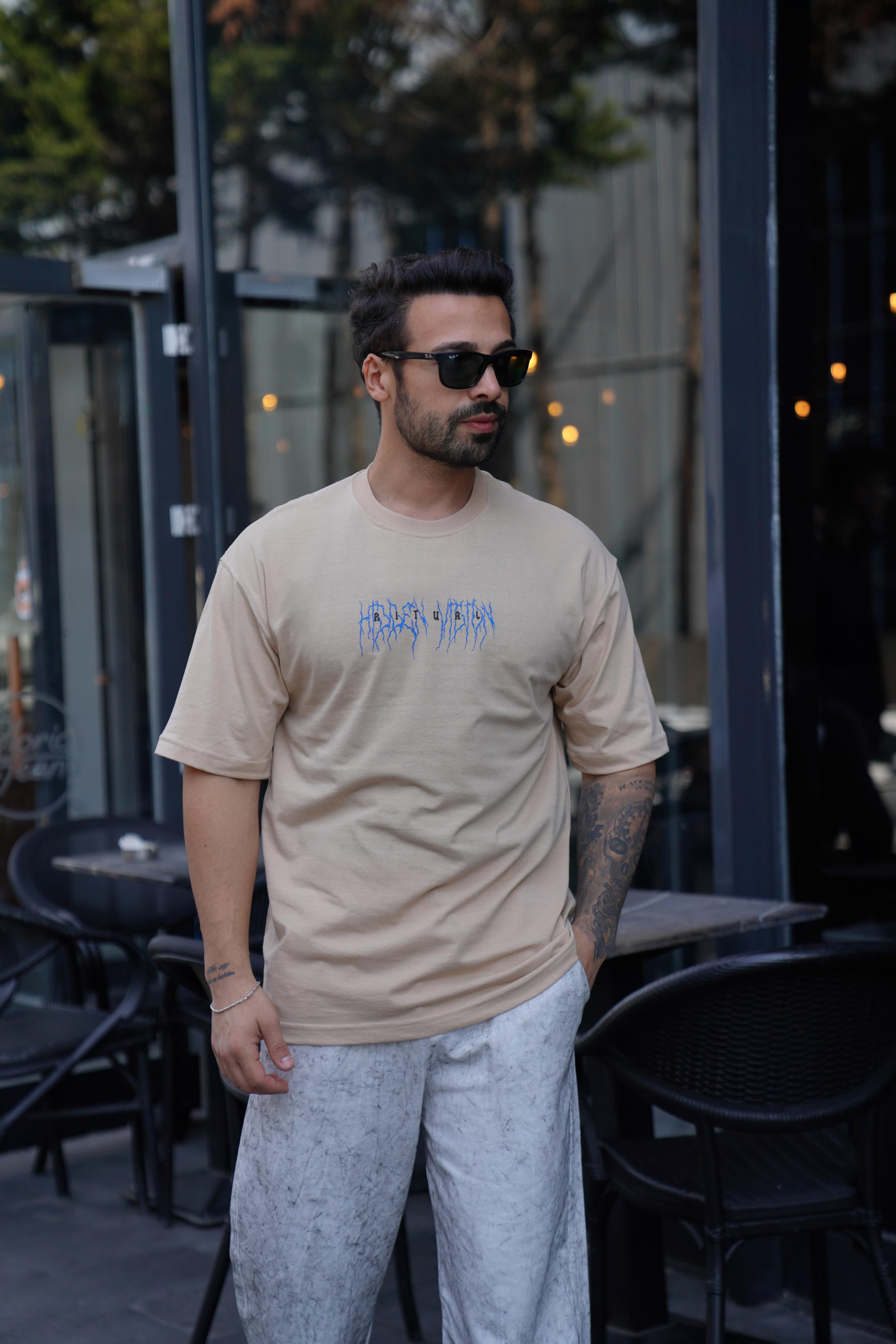 T-SHİRTKrem RİTUAL Baskılı Oversize T-Shirt VSK