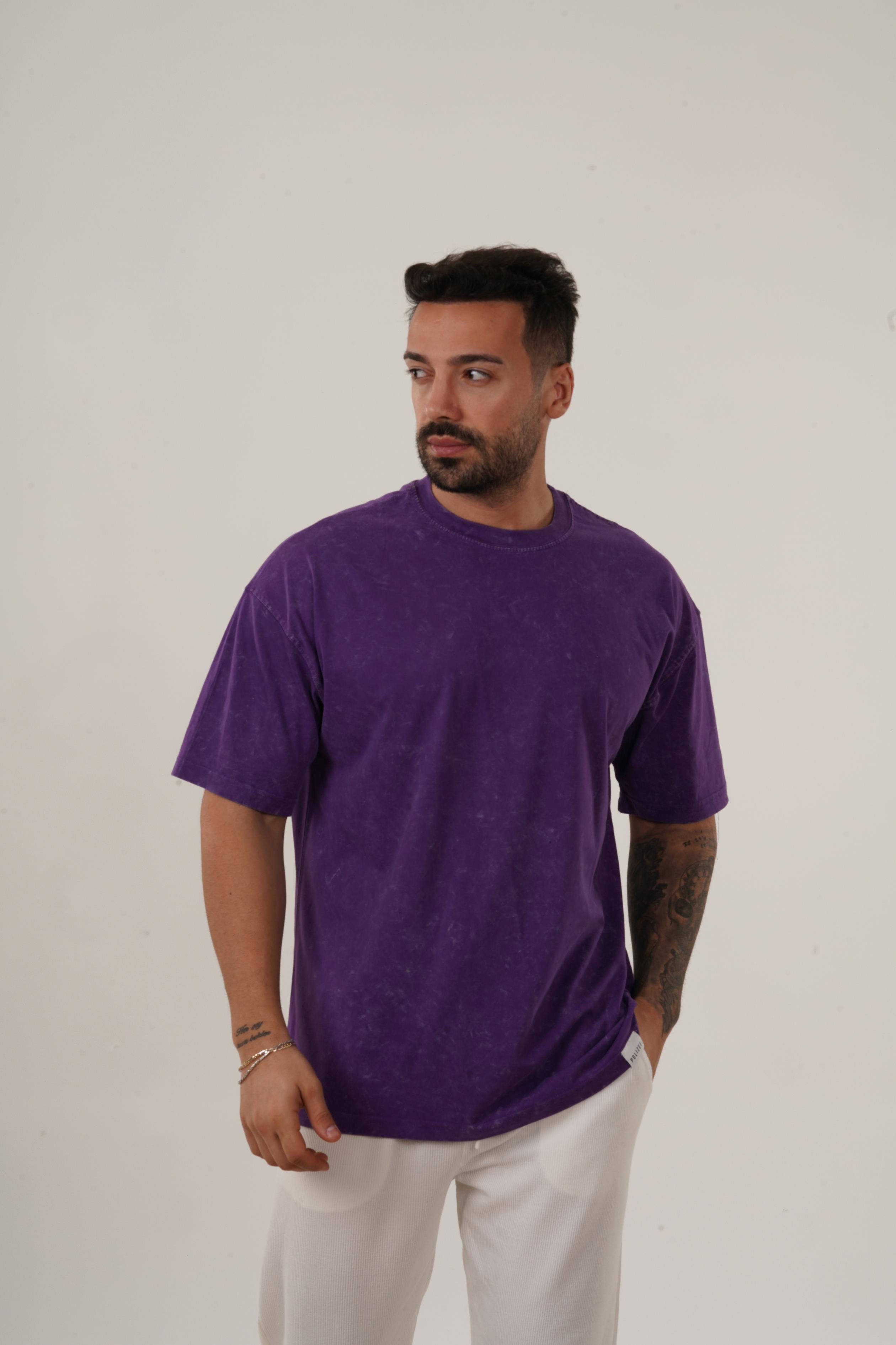 T-SHİRTMor Yıkamalı Compak Pamuk Oversize T-Shirt PLZ