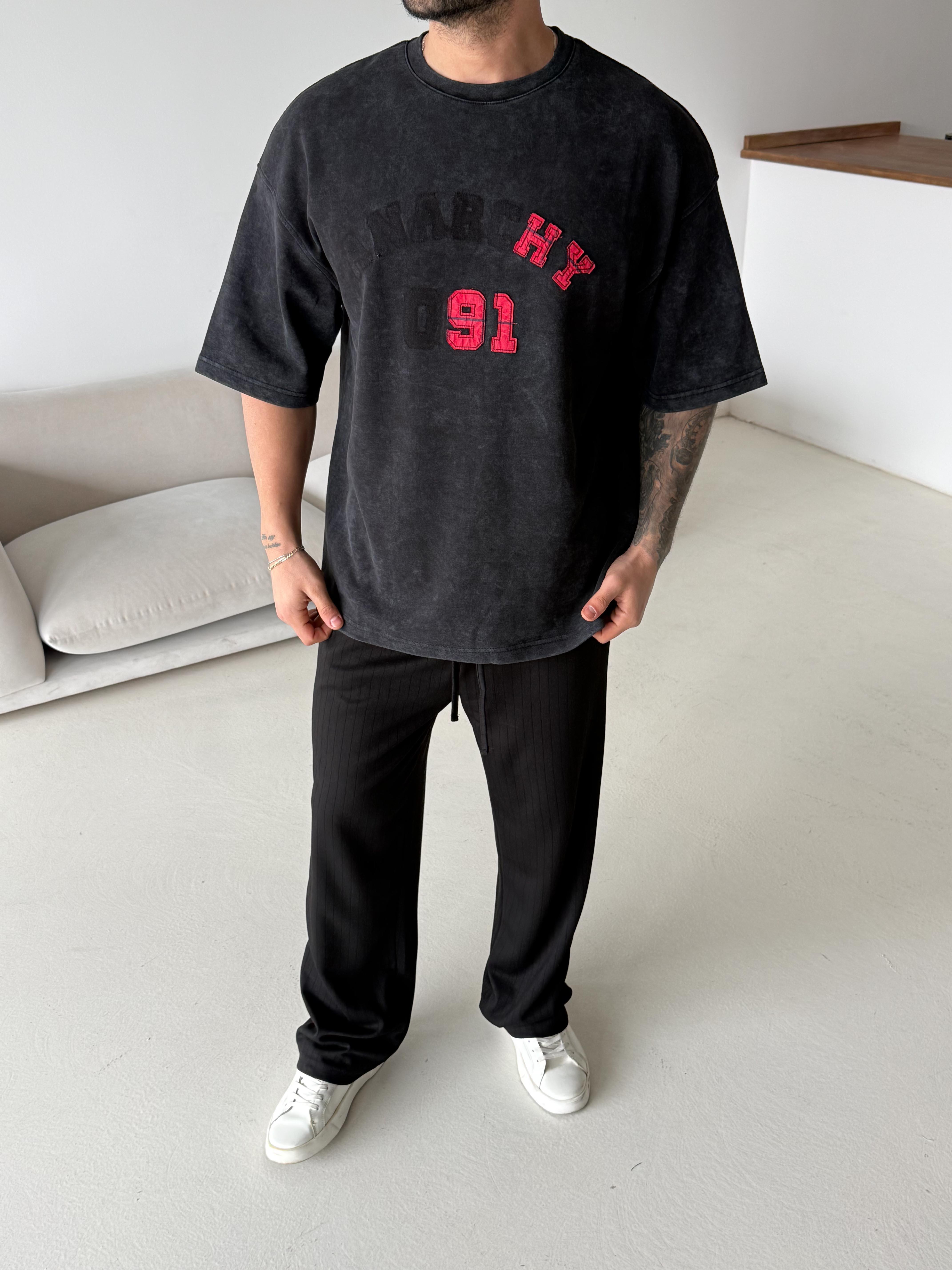 T-SHİRTSiyah Anarchy Nakış Yıkamalı Tişört VMS V70-153