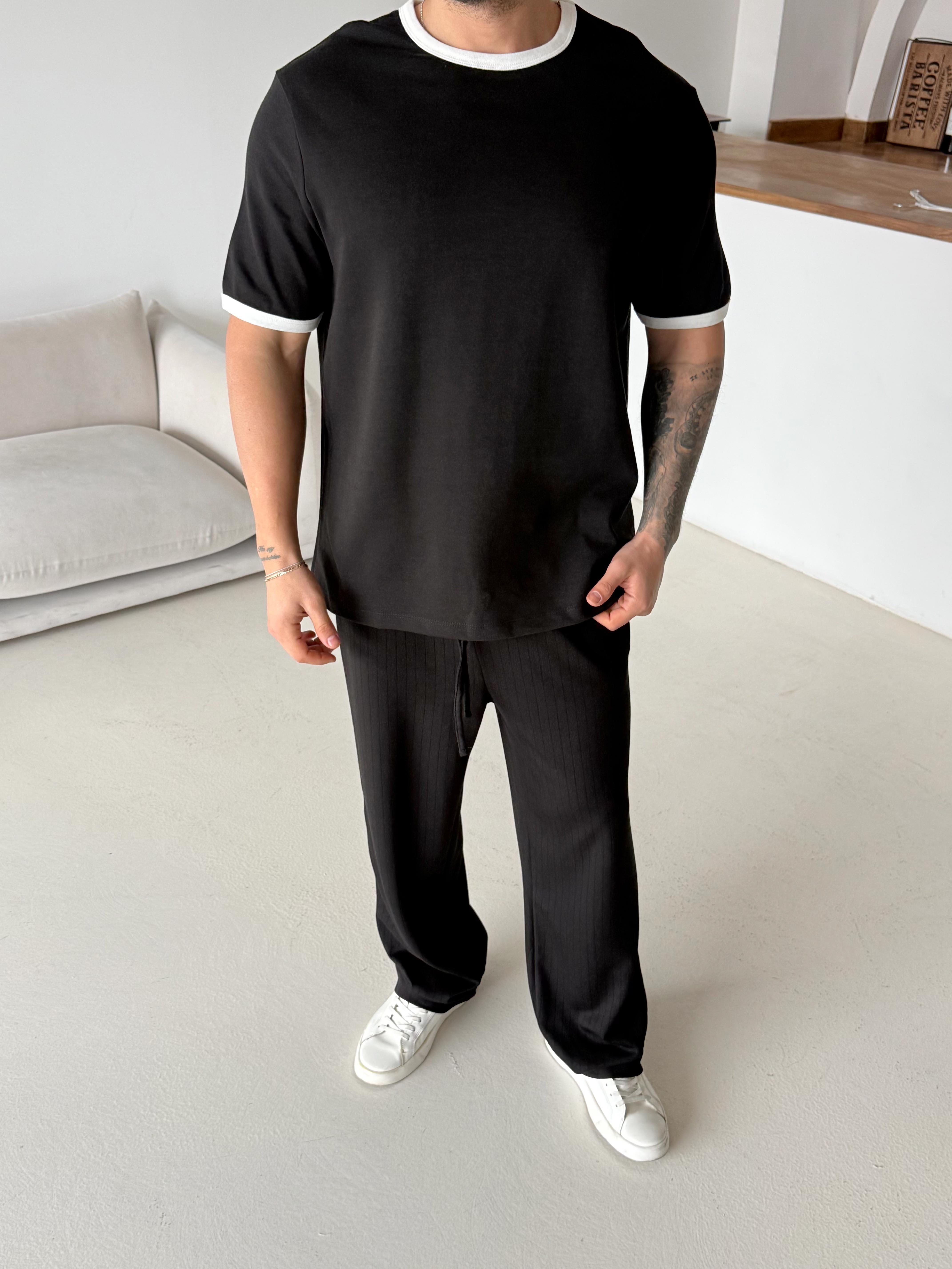 T-SHİRTSiyah Biyeli Özel Kalıp Tişört VMS V70-151