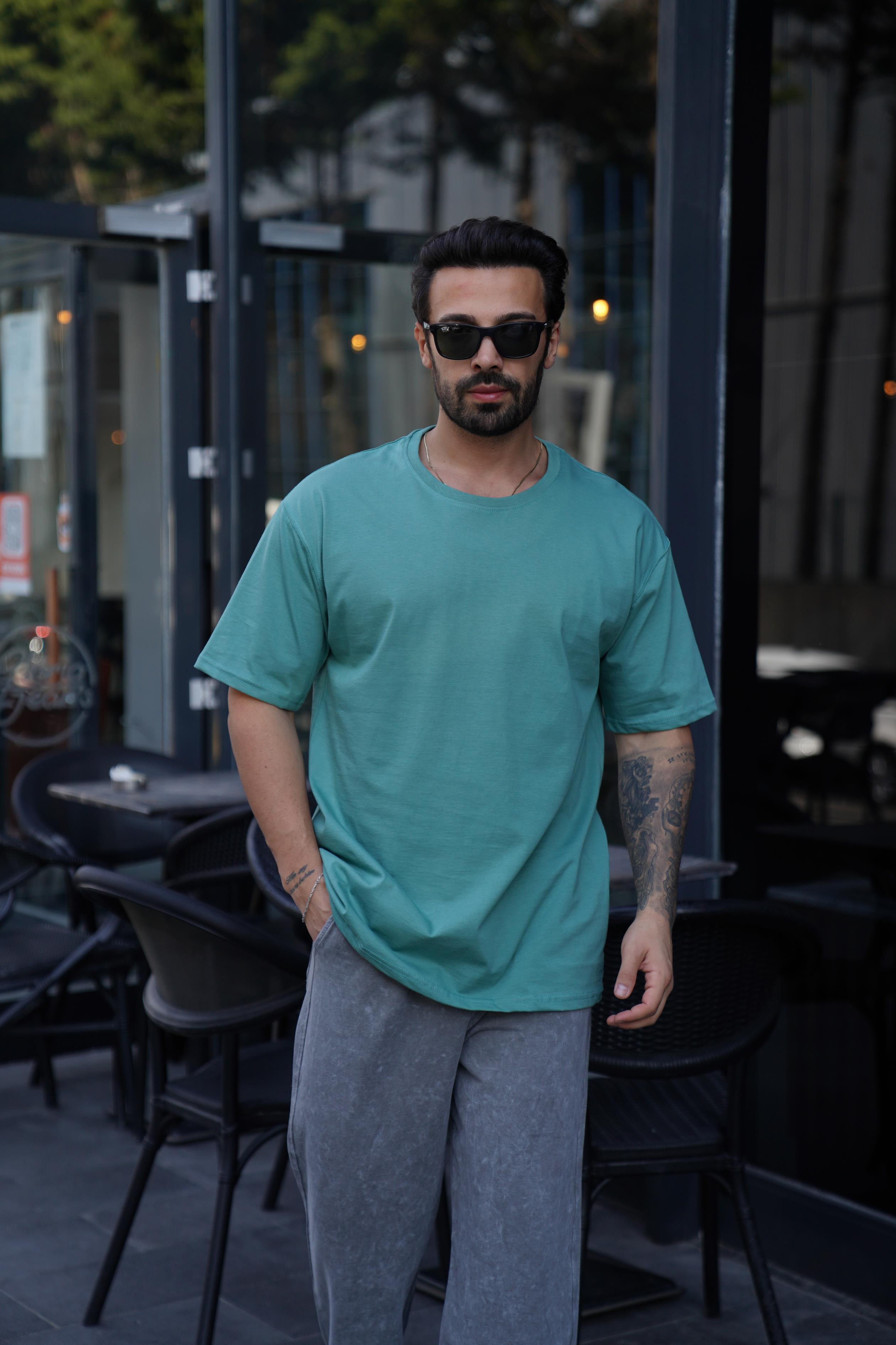 T-SHİRTSuyeşili Oversize T-Shirt TK 1012