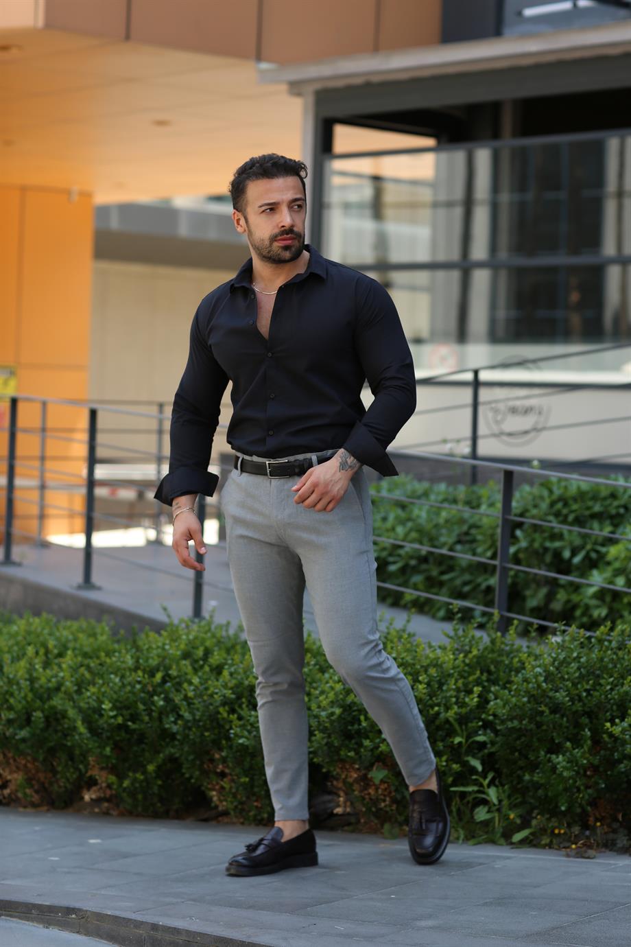 Siyah Klasik Gömlek, Orta Gri Slim Fir Kumaş Pantolon Kombin