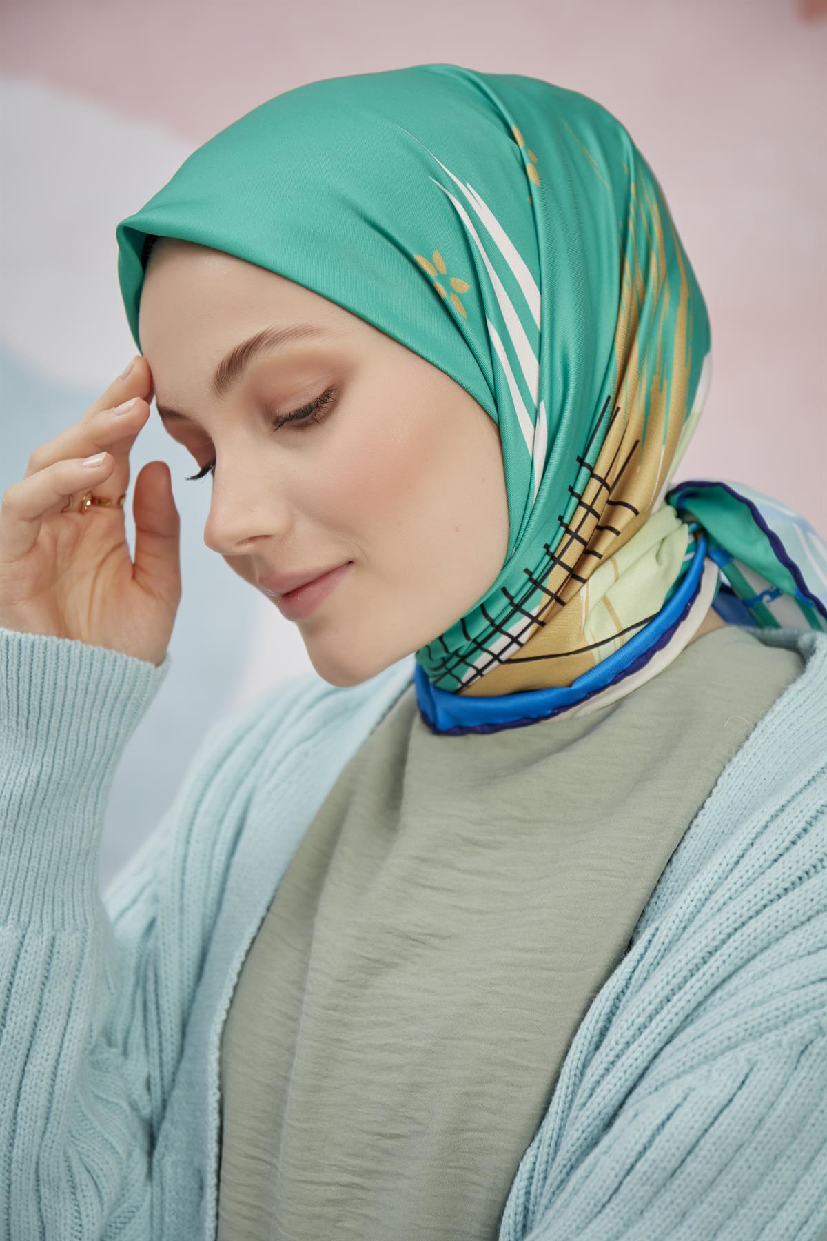 Twill Eşarp Canvas Desen Benetton