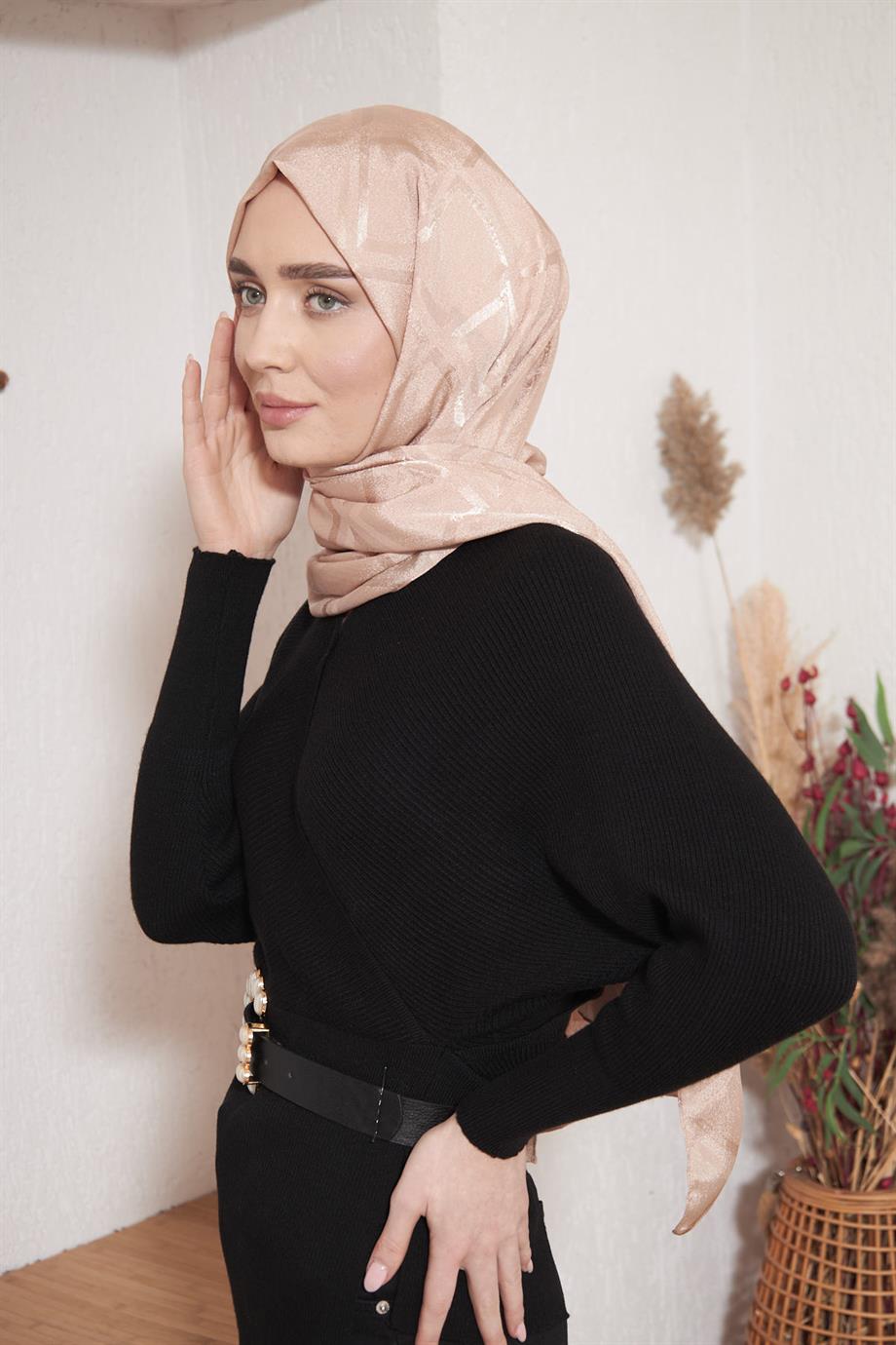 Parlak İtalyan Jakar Şal Kare Desen Latte
