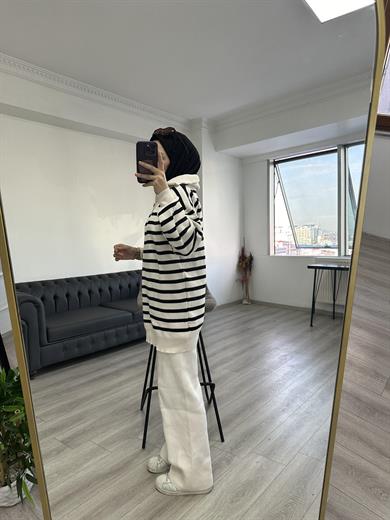 Çizgili Triko Tunik Takım Krem