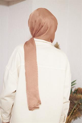 Parlak İtalyan Jakar Şal ZigZag Desen Latte