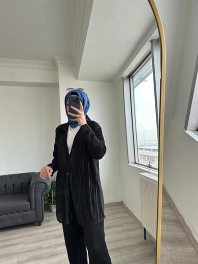 Piliseli Takım Siyah
