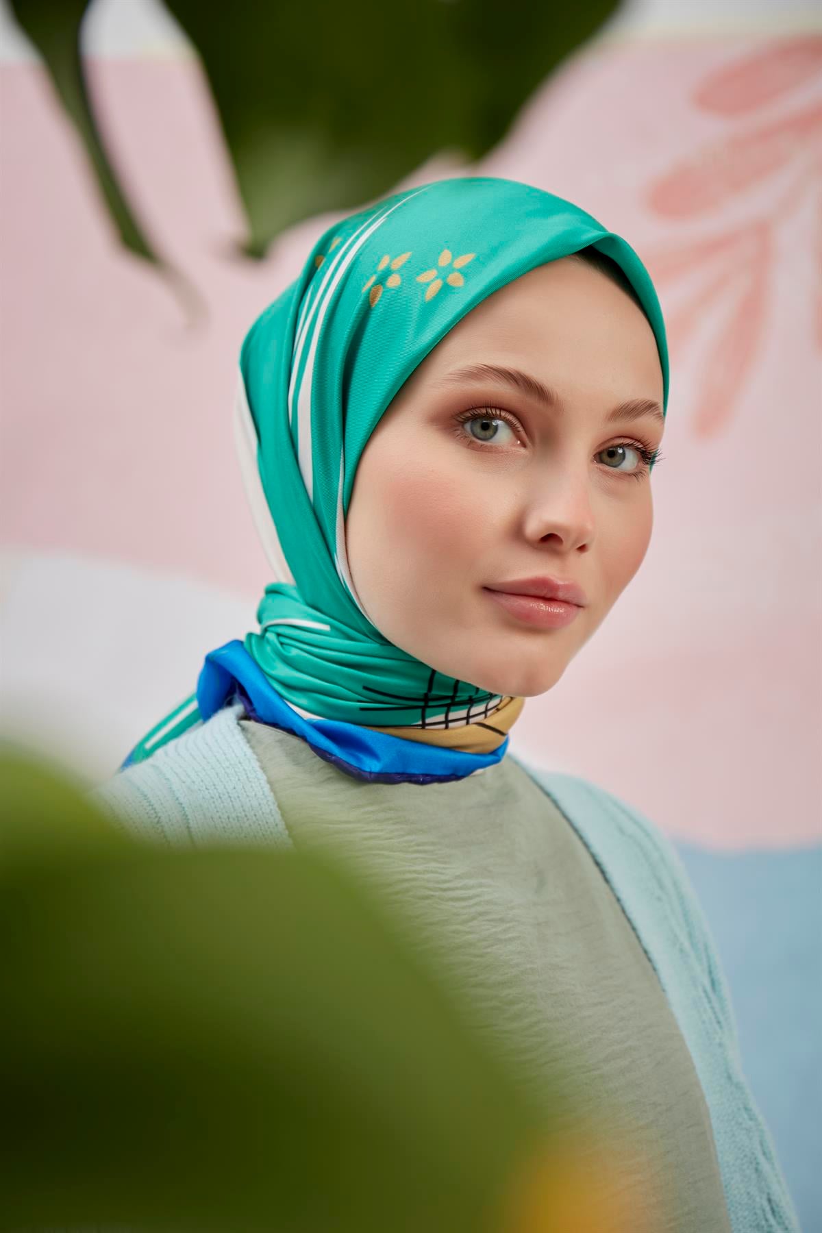 Dijital Baskılı Twill Eşarp Benetton