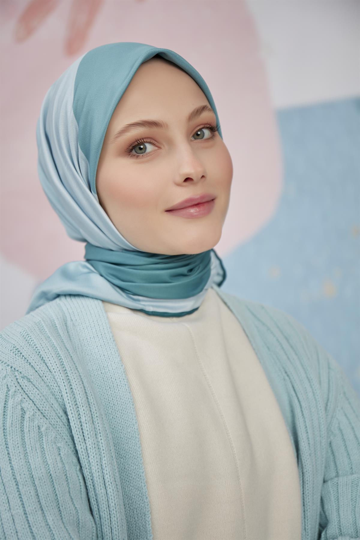 Dijital Baskılı Twill Eşarp Mint Yeşili