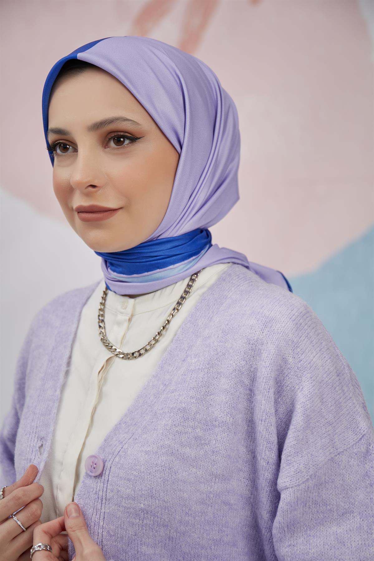 Dijital Baskılı Twill Eşarp Saks-Lila