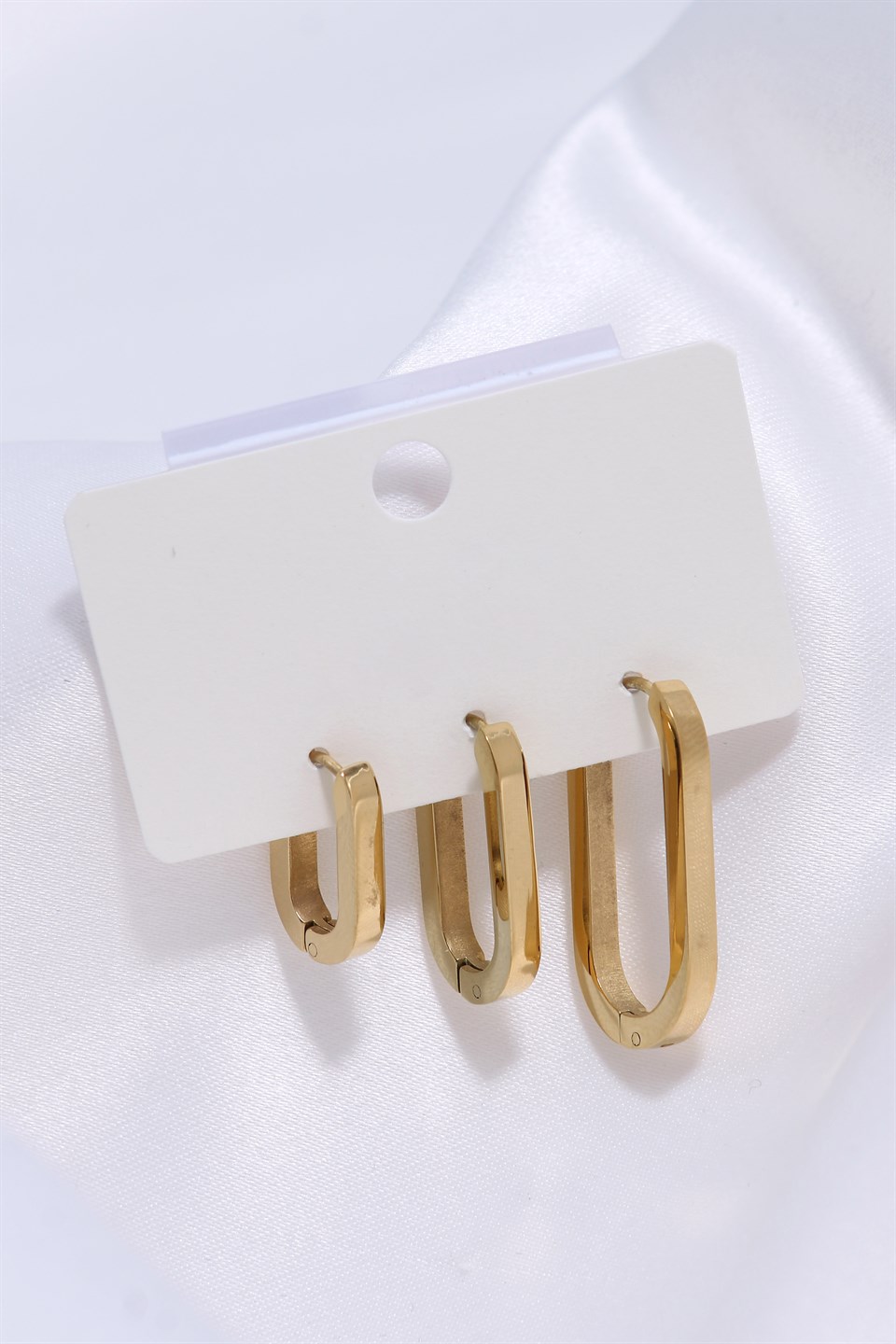 Altın Sarısı Renkli Oval Motifli 3'lü Çelik Küpe Seti 