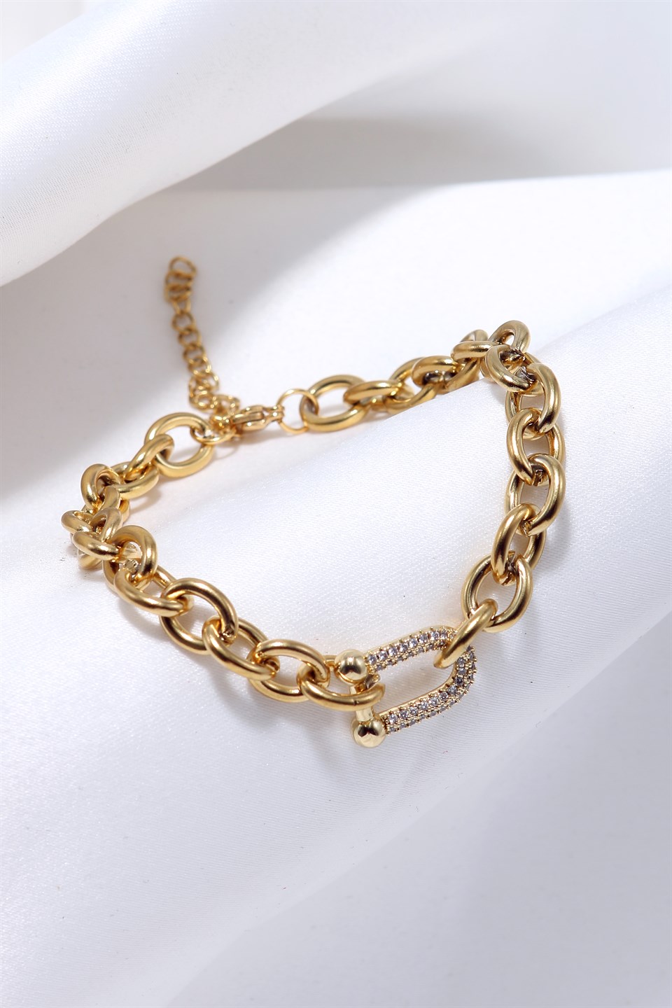 Altın Sarısı Renkli Zirkon Taşlı Oval Motifli Çelik Bileklik 