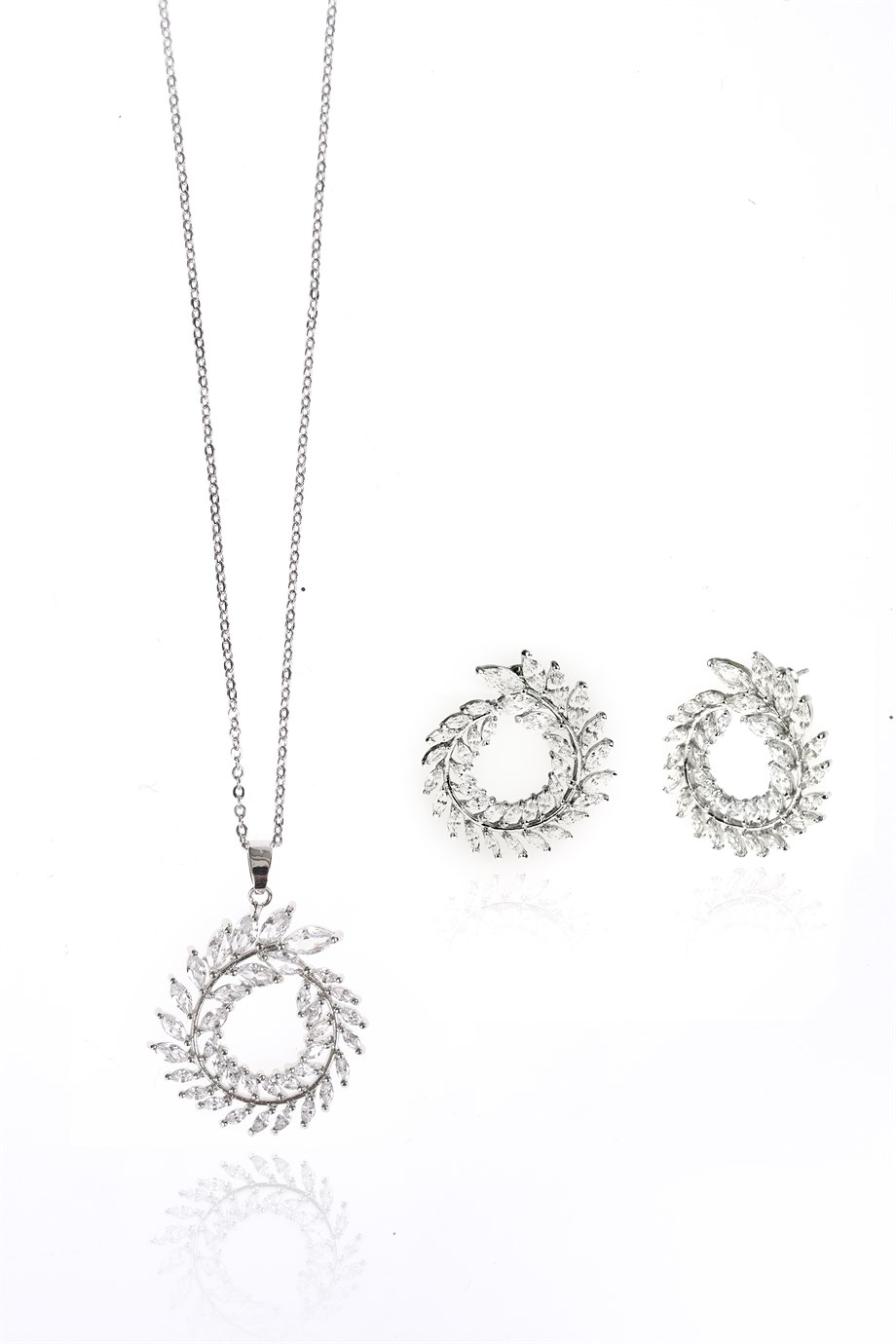 Attractive Kolye-Küpe Seti