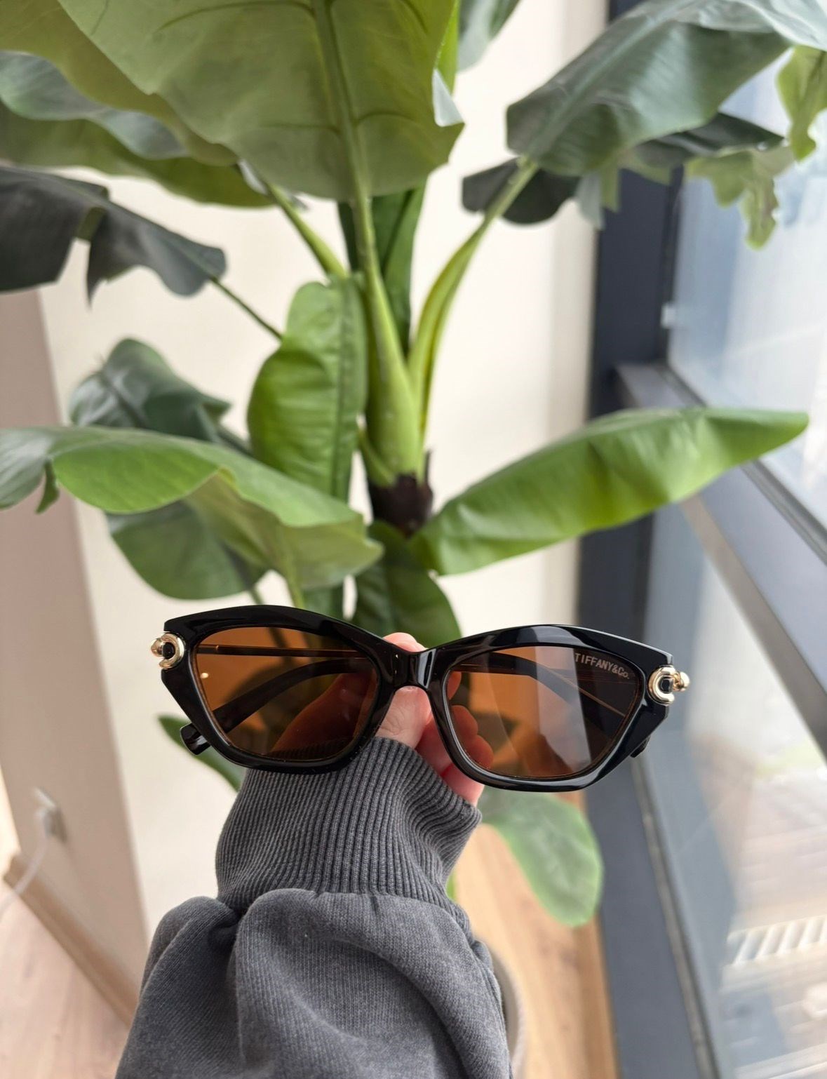 Tffny Marka Muadil  Kahverengi Güneş Gözlüğü Unisex – Retro 90s Model
