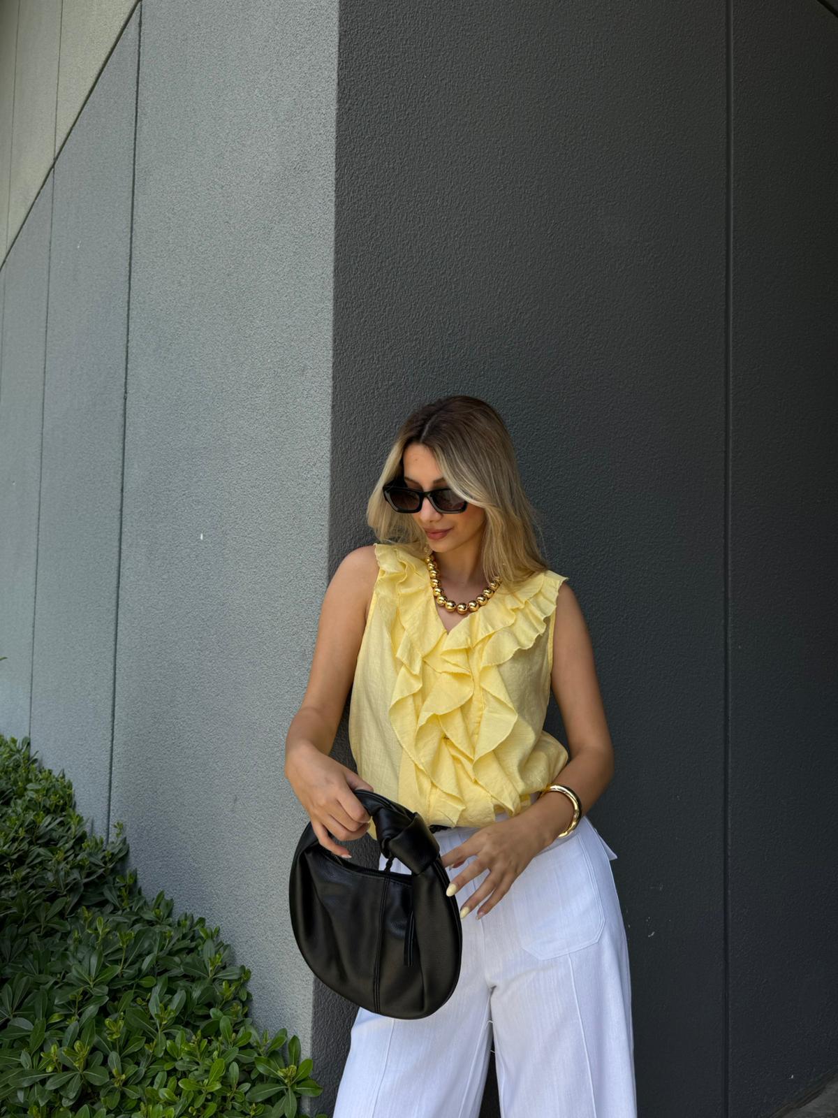 Önü Fırfır Volanlı Sarı Gömlek Bluz