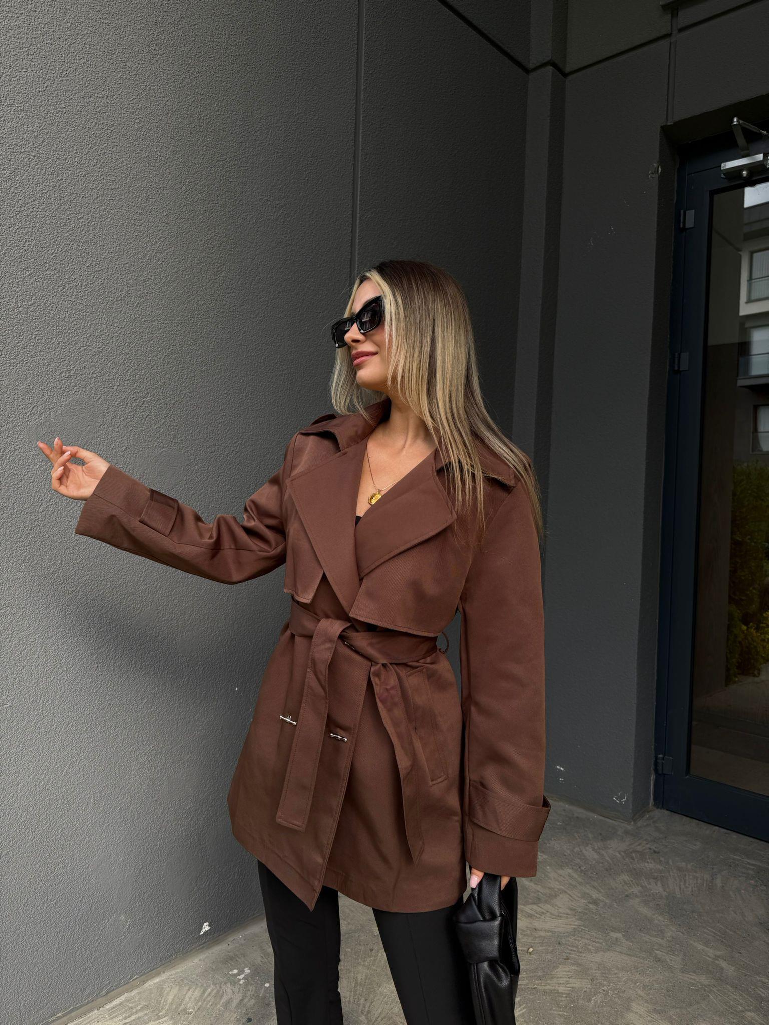 Kahverengi Kuşaklı Apoletli Trençkot