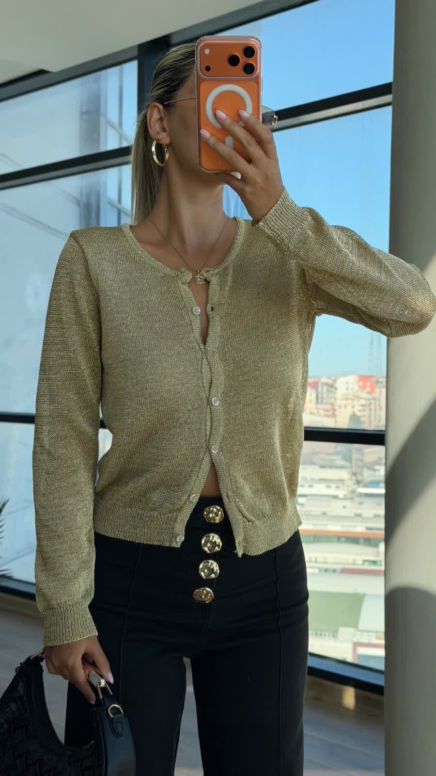 Premium Gold Örgü Düğmeli Hırka 