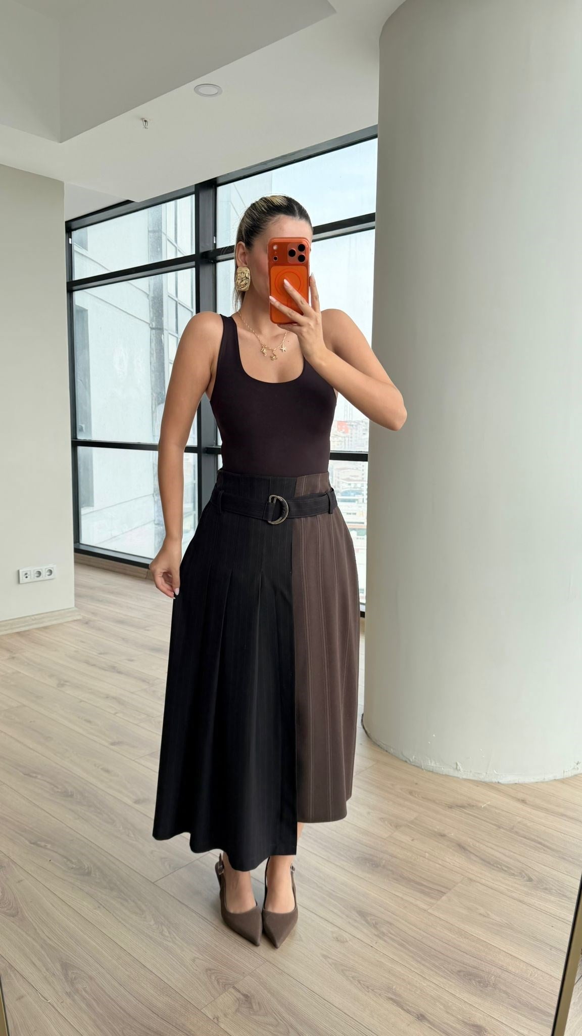 Kemerli Pileli Çift Renk Uzun Etek