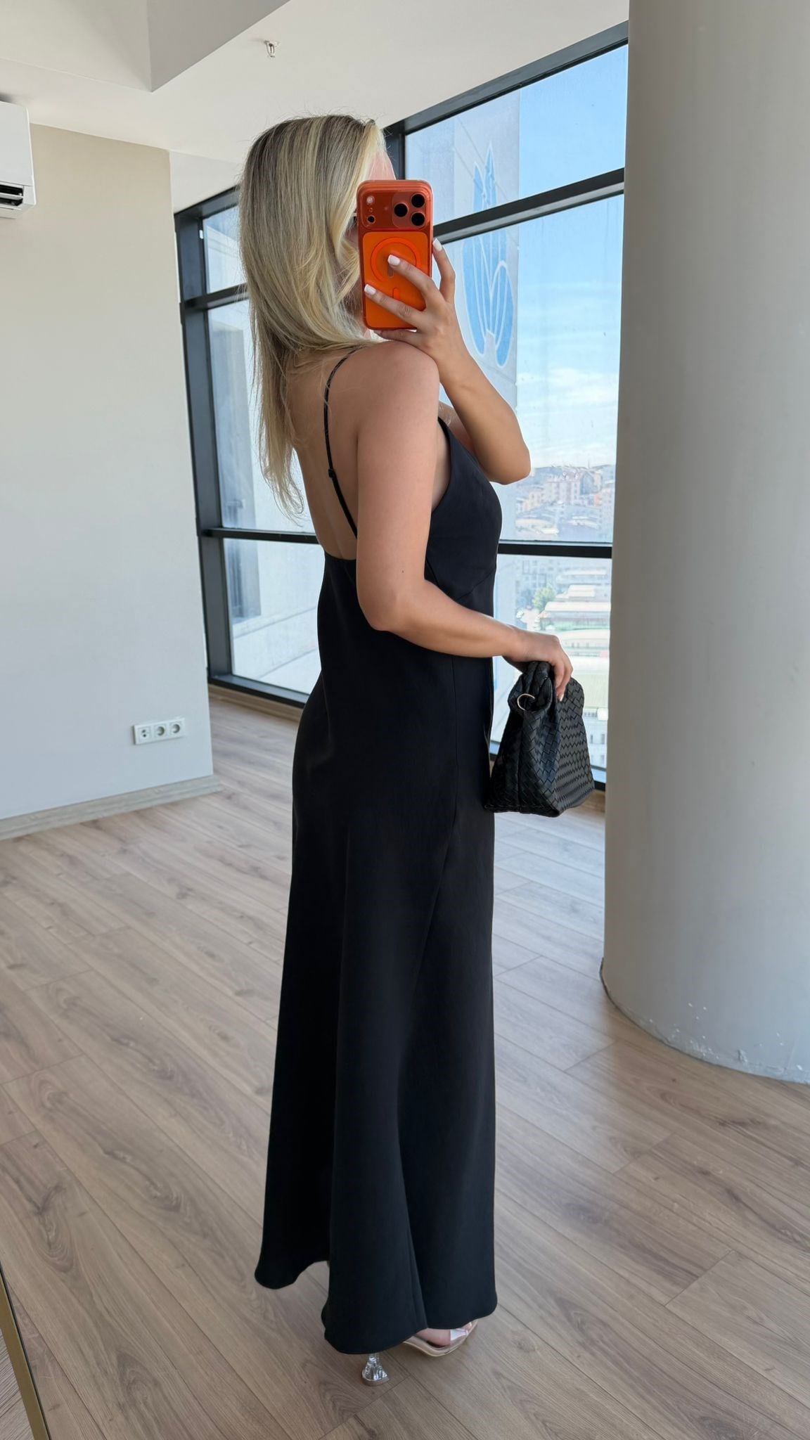 Verev Kesim İp Askılı Modal Elbise Siyah