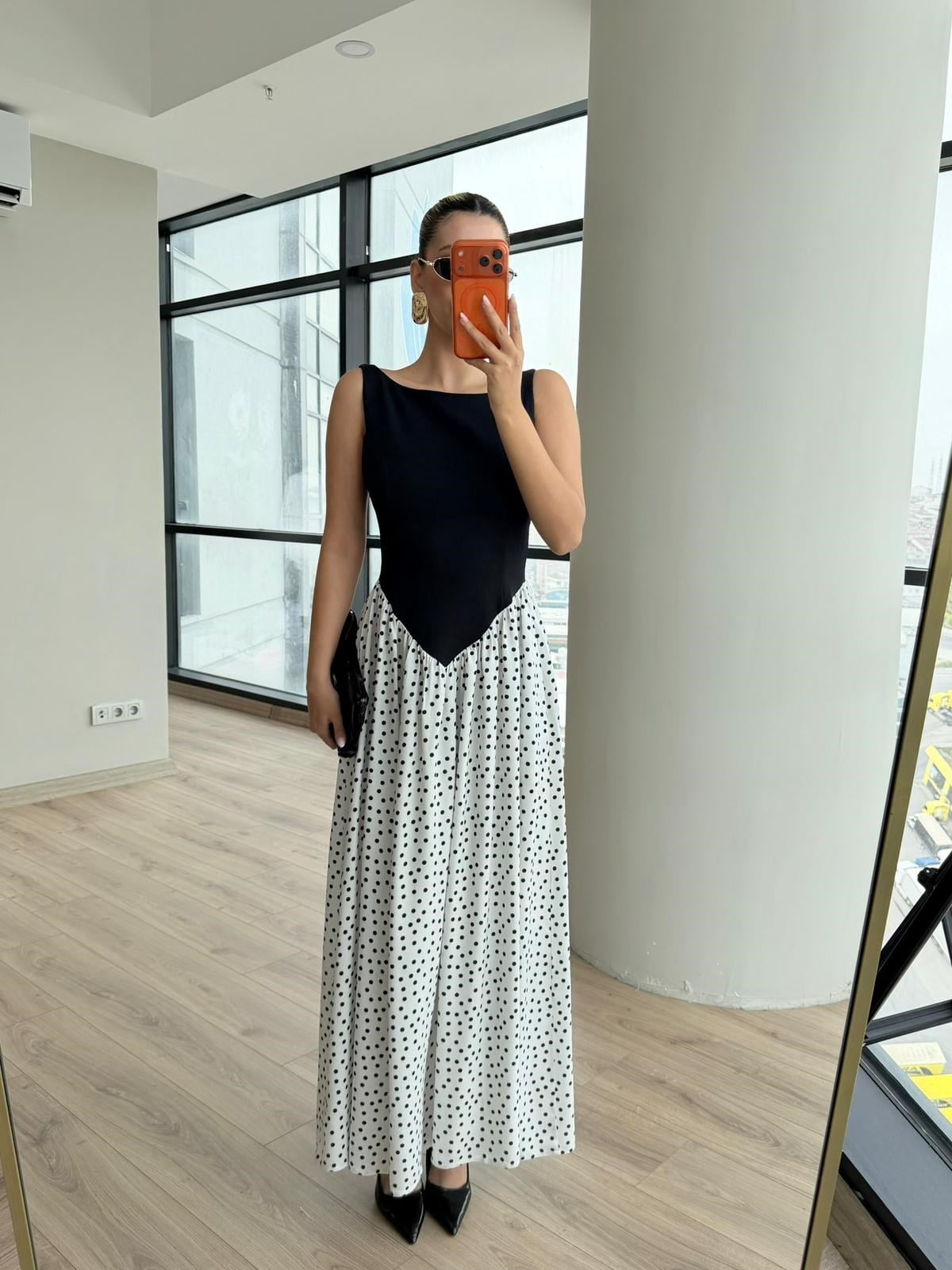 Puantiyeli Etekli Midi Elbise