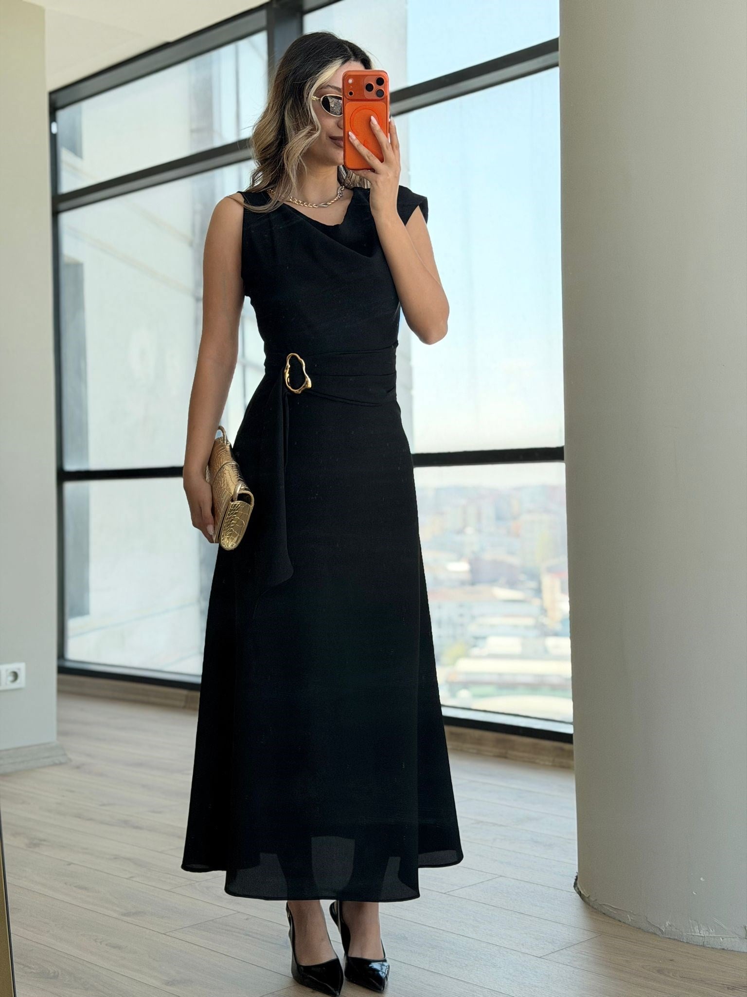 Vilora Gold Tokalı Elbise Siyah